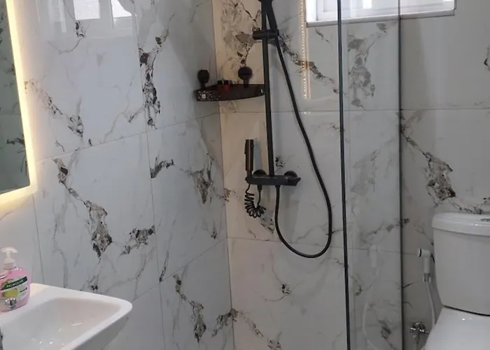 Rejana Maison d'hôtes Ksamil